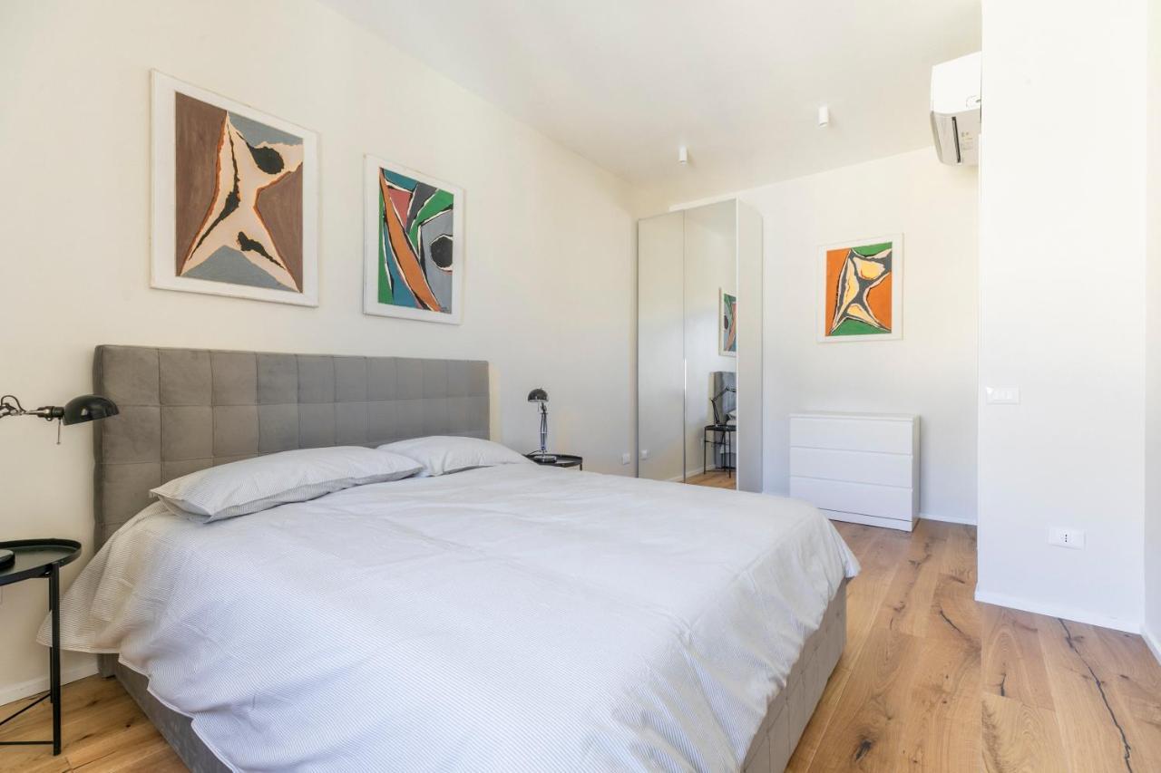 La Dolce Vita - Sunny Penthouse Trastevere Station 100Sqm Рим Екстер'єр фото