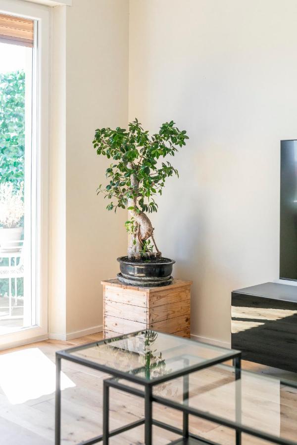 La Dolce Vita - Sunny Penthouse Trastevere Station 100Sqm Рим Екстер'єр фото